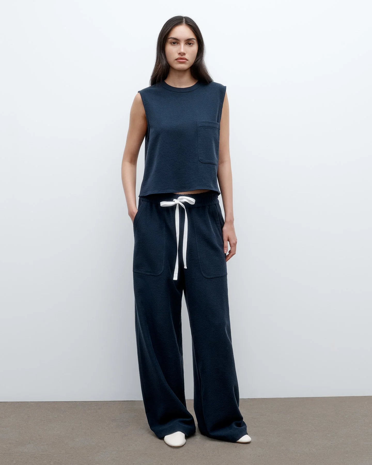 Cropped Muscle Tank in French Terry - Image 5