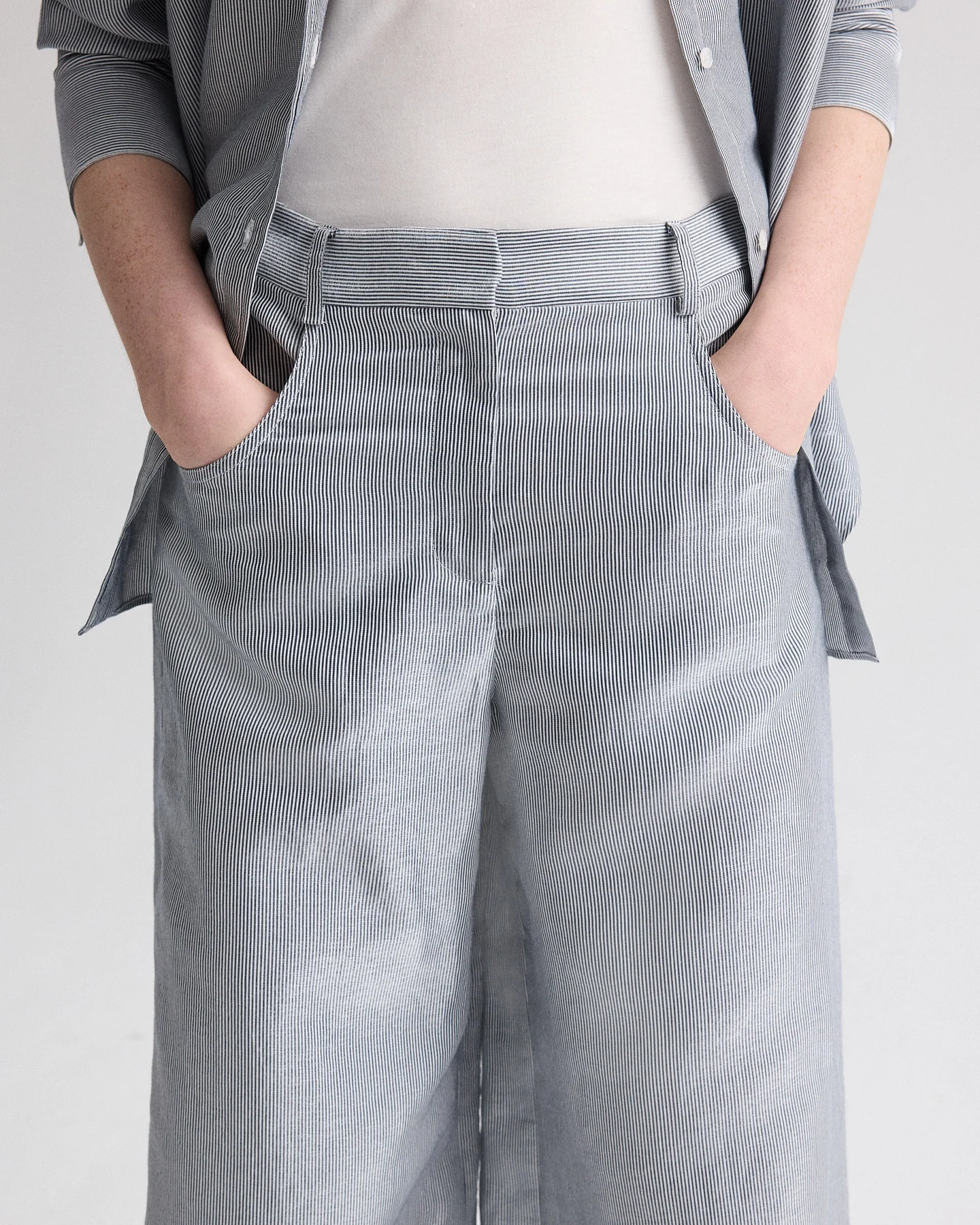 Dillon Pant in Glossy Mini Stripe - Image 3