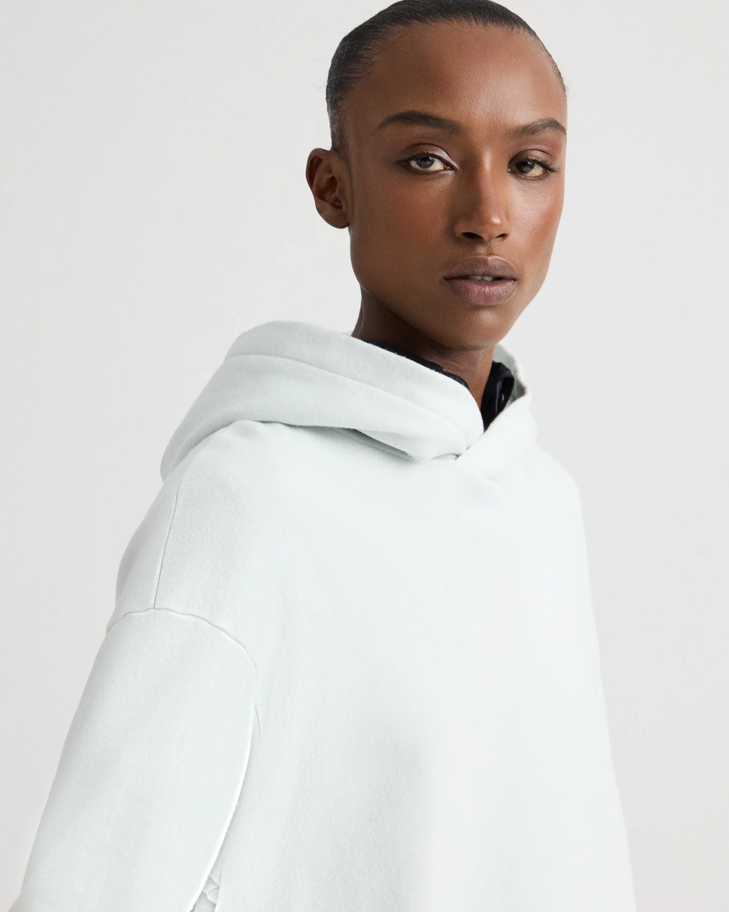 Hoodie in Lightweight French Terry - Image 2