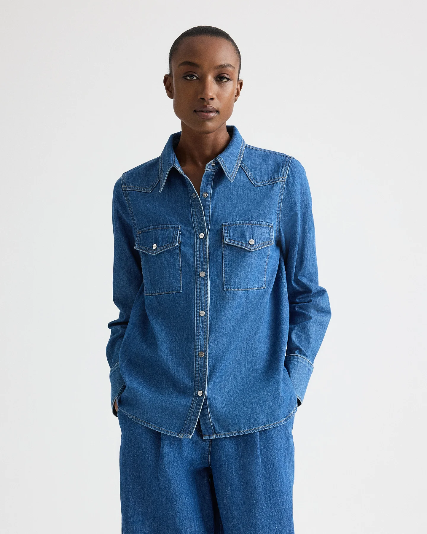 Ranchers Daughter Shirt in Denim Shirting - Image 3